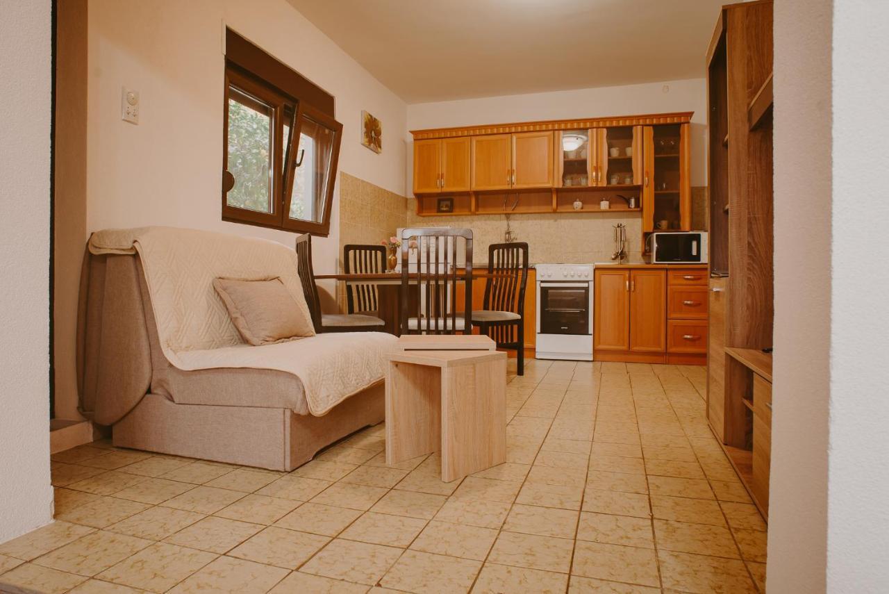Ferienwohnung Azure Adriatic Kotor Exterior foto